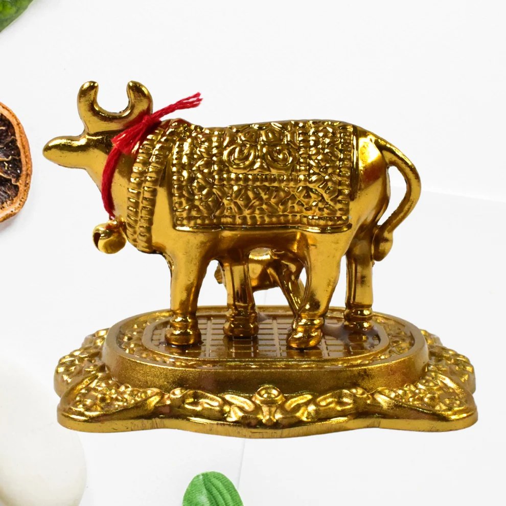 Metal golden kamdhenu cow with calf (1 pc) - Image 4