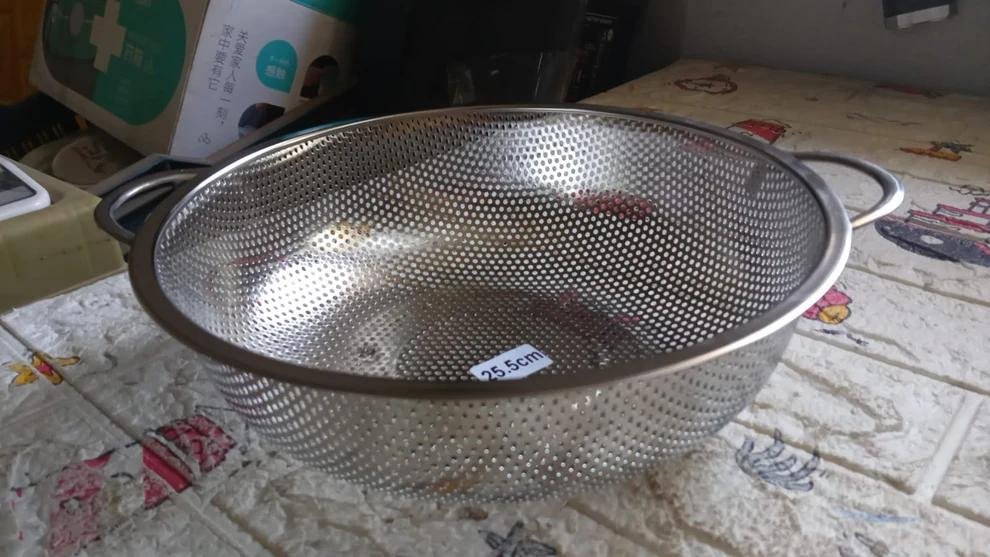 Stainless 1Pc Steel Colander with Handles, 25.5 cm Large Kitchen Strainer Basket for Rice, Dhall, Vegetables and Fruits - Image 6